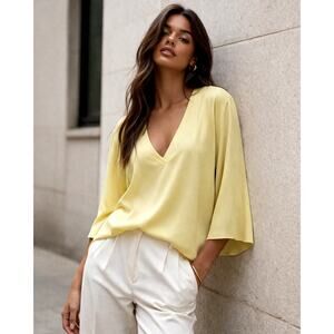 *NWT* Ann Taylor Yellow V-Neck Top with quarter Bell-Sleeves (L)